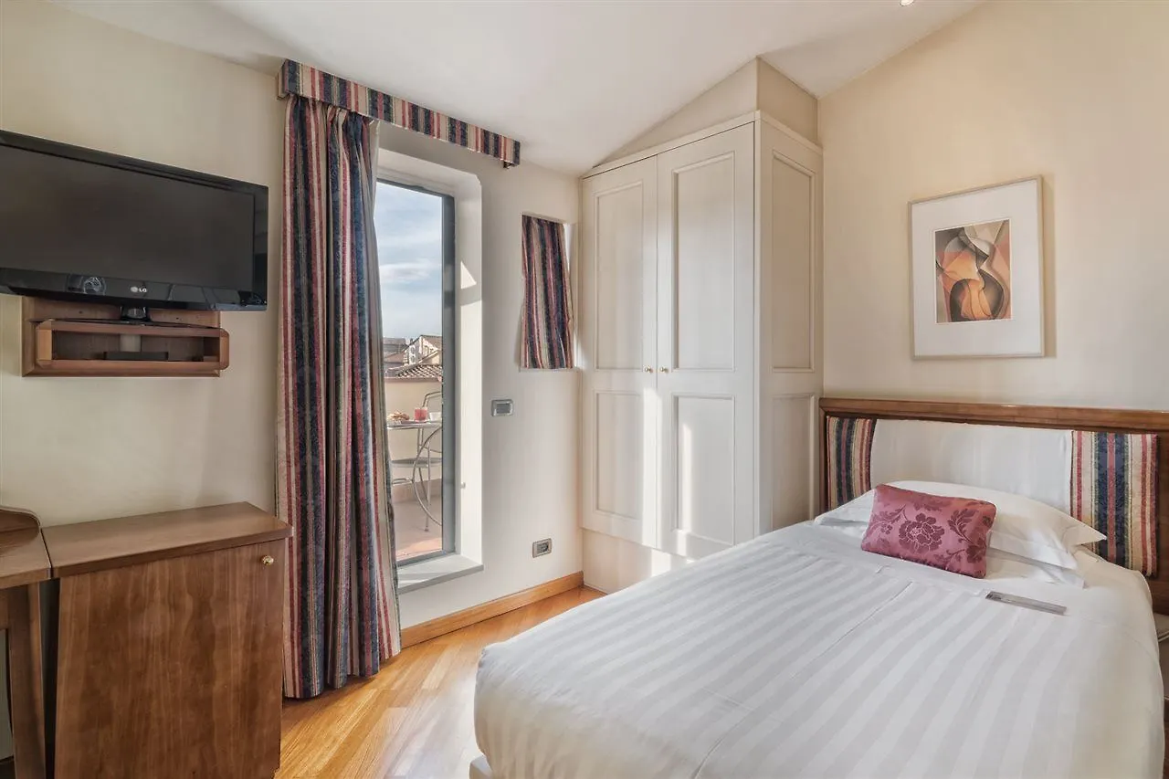 B&B Hotel Firenze Laurus Al Duomo