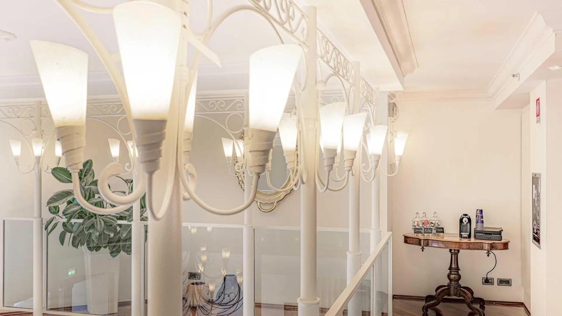 B&B Hotel Firenze Laurus Al Duomo  Florens