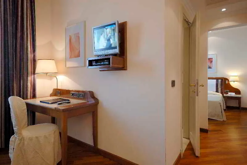B&B Hotel Firenze Laurus Al Duomo