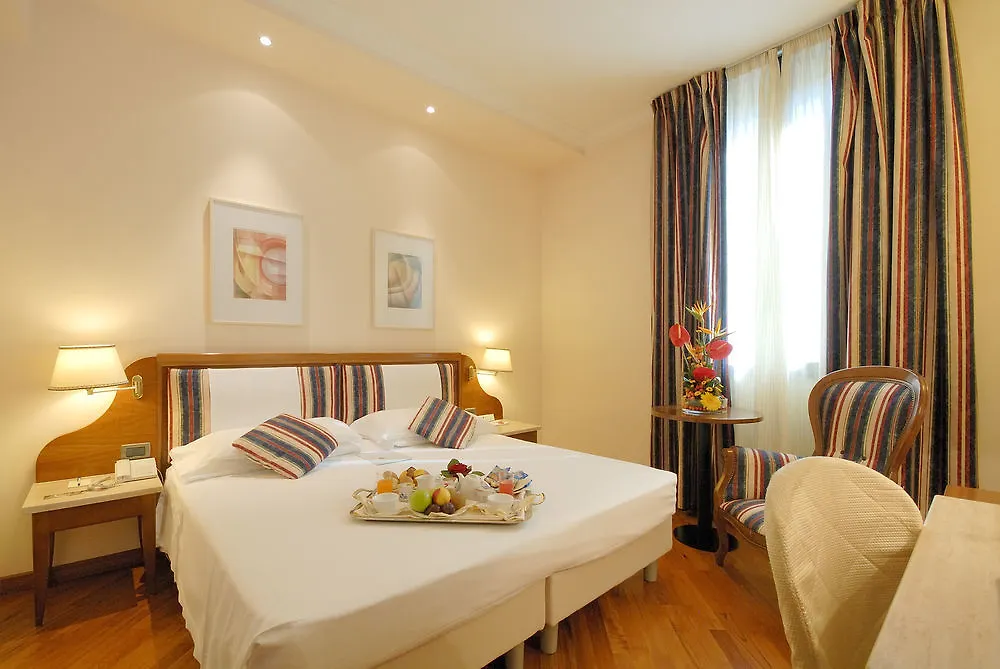 B&B Hotel Firenze Laurus Al Duomo
