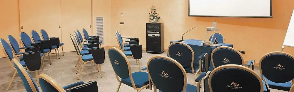 B&B Hotel Firenze Laurus Al Duomo 4*, Florence