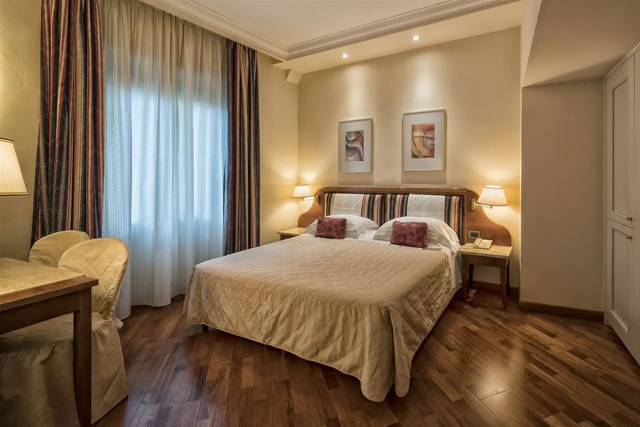 B&B Hotel Firenze Laurus Al Duomo